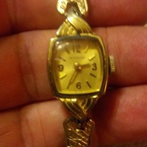 Vintage 1920s to 50s wittnauer ladies wrist watch